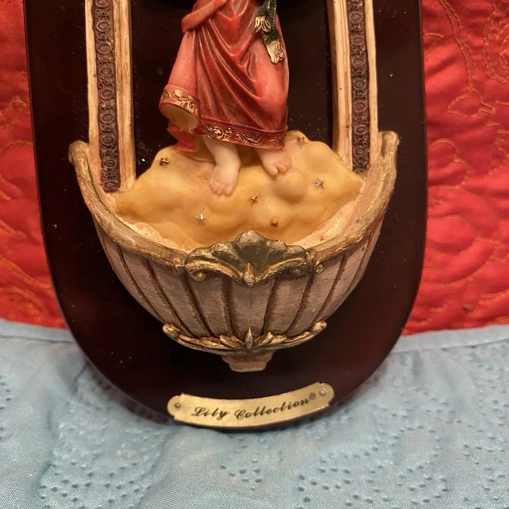 Divine Child Jesus Sacred Heart Holy‎ Water Wall Font VTG  Resin Mounted On Wood
